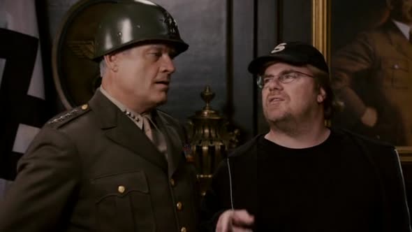 Náhled Blazniva strela 4 Amerika v ohrozeni.avi (4)