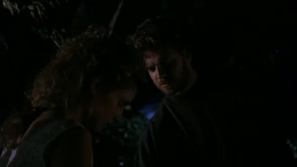 Náhled Noci s nepřítelem-CZ-1991-Thriller.avi (5)