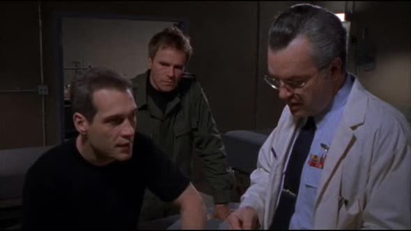 Náhled Hvězdná brána (Stargate SG-1) CZ 01x02 - Nepřítel uvnitř (The Enemy Within).avi (3)