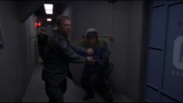 Náhled Hvězdná brána (Stargate SG-1) CZ 01x02 - Nepřítel uvnitř (The Enemy Within).avi (5)