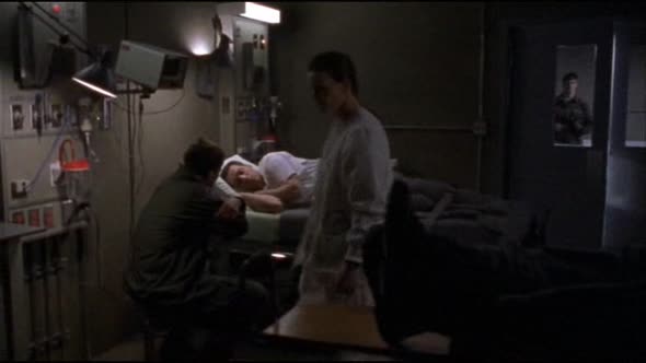 Náhled Hvězdná brána (Stargate SG-1) CZ 01x02 - Nepřítel uvnitř (The Enemy Within).avi (8)