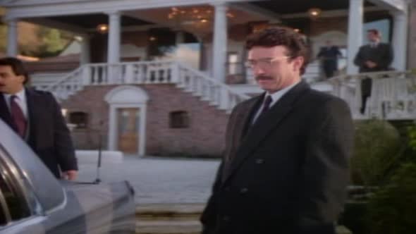 Náhled MacGyver S04E11 boj o tommyho giordana (CZ).avi (4)
