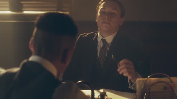 Náhled Peaky Blinders S02E04 - BRrip HD720p CZtitulky.mkv (10)
