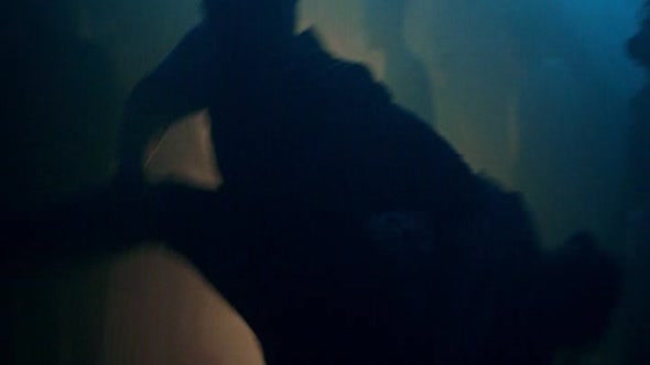 Náhled Victoria.2015.BRRip.XviD.AC3-EVO.avi (8)