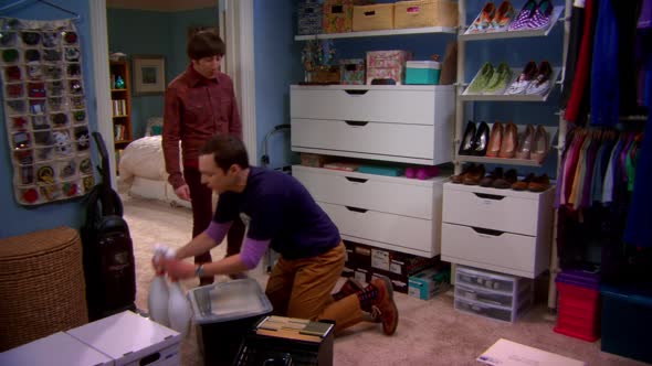Náhled Teorie velkého třesku - CZ 06x19 - Přeorganizování kumbálu (The Closet Reconfiguration).mkv (2)