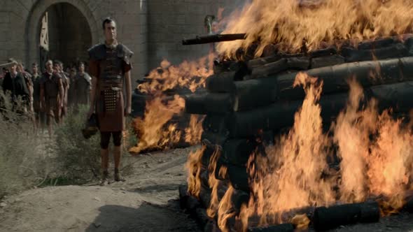 Náhled Risen-2016-BDrip-CZ.mkv (2)