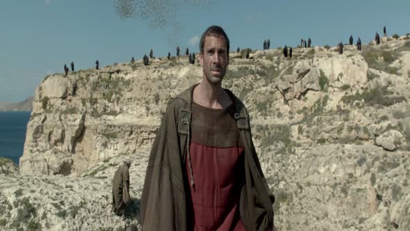 Náhled Risen-2016-BDrip-CZ.mkv (10)