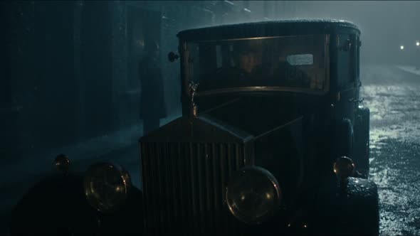 Náhled Peaky Blinders S03E06 - BRrip HD720p CZtitulky.mkv (2)