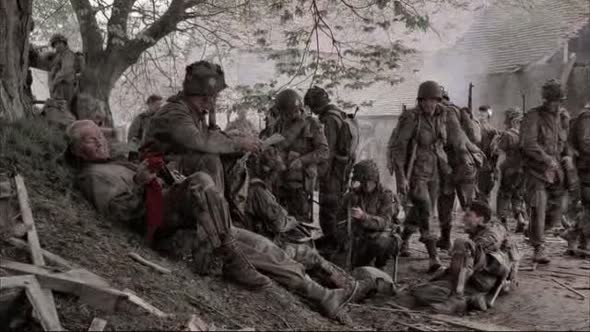 Náhled Bratrstvo_neohrozenych_02_DVDRip_CZ.avi (6)