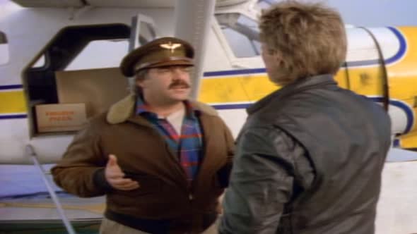 Náhled MacGyver S04E04 na kridlech a s modlitbou (CZ).avi (1)