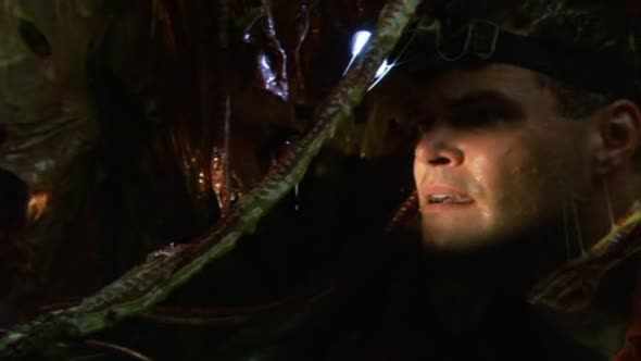 Náhled Battlestar Galactica CZ - 01x07 - est stup odlouen.avi (3)