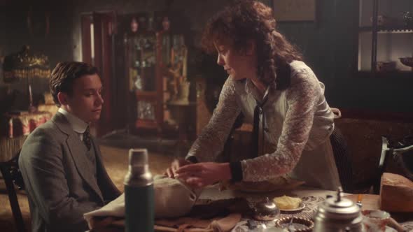 Náhled Peaky Blinders S02E03 - BRrip HD720p CZtitulky.mkv (10)