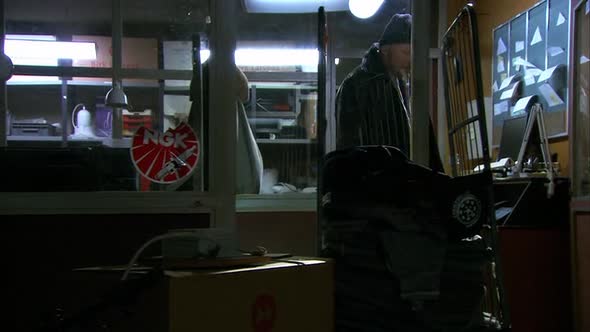 Náhled Zločin (Vražda) S01E04 - Forbrydelsen - DVDrip CZdabing.avi (2)