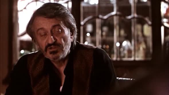 Náhled Vychova.divek.v.Cechach.1997.DVDRip.XviD.CZ.avi (4)