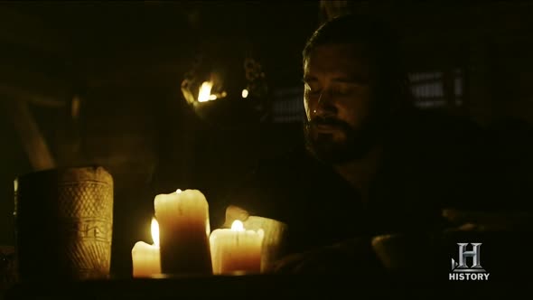 Náhled Vikings S01E09 CZ titulky (720p).mkv (3)