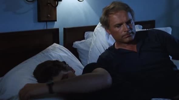Náhled Terence Hill - 1987 - Dobrodruh.avi (3)