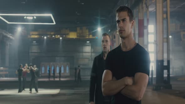 Náhled Divergent.2014.1080p.WEB-DL.DD5.1.H264-RARBG.mkv (3)