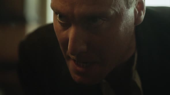 Náhled Peaky Blinders S01E03 - BRrip HD720p CZtitulky.mkv (1)
