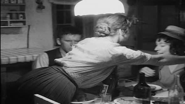 Náhled Obchod-na-korze---The-Shop-on-Main-Street-1965,-SK.avi (2)