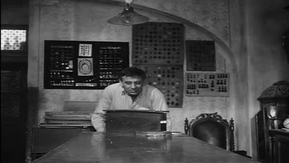 Náhled Obchod-na-korze---The-Shop-on-Main-Street-1965,-SK.avi (10)