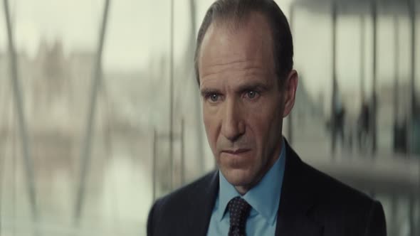 Náhled SPECTRE.007-2015.FULL.HD.CZ+ENG.BluRay.dabing.1080p.mkv (5)