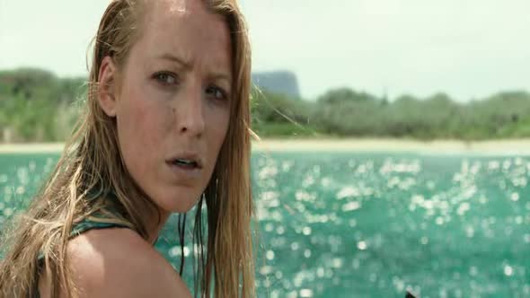 Náhled The.Shallows.2016.BDRip.XviD.CZ-FTU.avi (8)