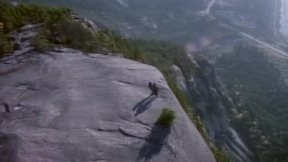Náhled MacGyver S03E08 Zabijak (CZ).avi (9)