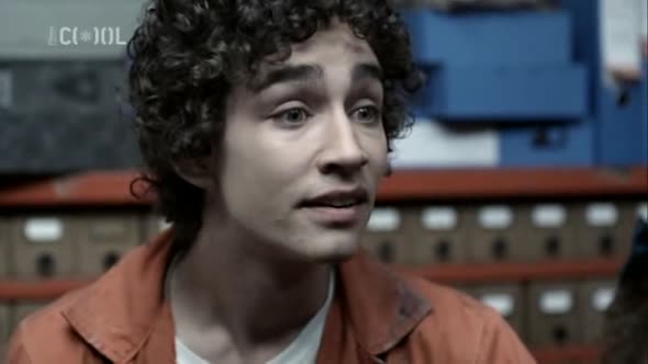 Náhled Zmetci-(Misfits)-s02e04-CZ.avi (3)