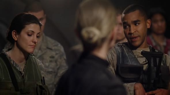 Náhled Stargate Universe 01x01-02 - Air (Part I & II) - DVDRip.CZdab.avi (6)
