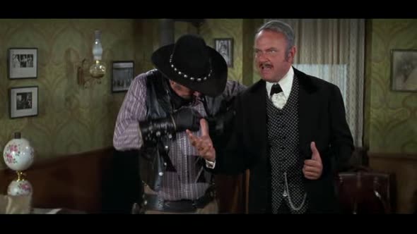 Náhled Western- Ohniva-sedla-1974-CZ-Komedie ..avi (9)