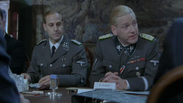 Náhled Konference.ve.Wannsee.2001.DVDRip.XviD.CZ.avi (2)