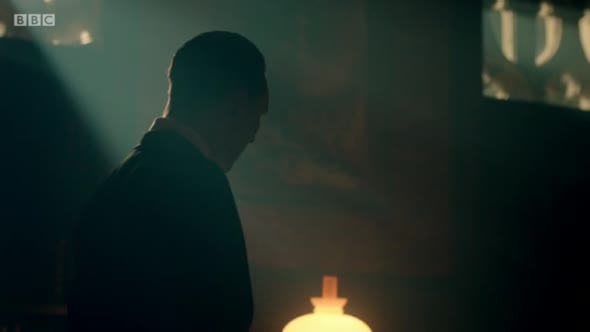 Náhled Sherlock Přízračná nevěsta 2016 CZ.avi (7)