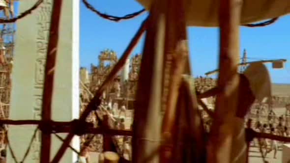 Náhled Asterix-a-Obelix---Mise-Kleopatra-DVDRip-CZ-(DD-5,1).avi (3)