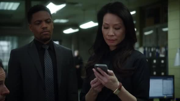 Náhled Jak prosté S04E11 - Elementary - WEBrip CZdabing.avi (7)