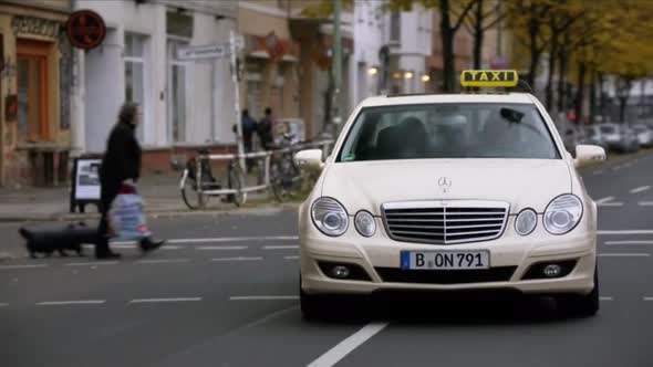 Náhled Homeland.S05E09.HDTV.x264-KILLERS.mp4 (8)