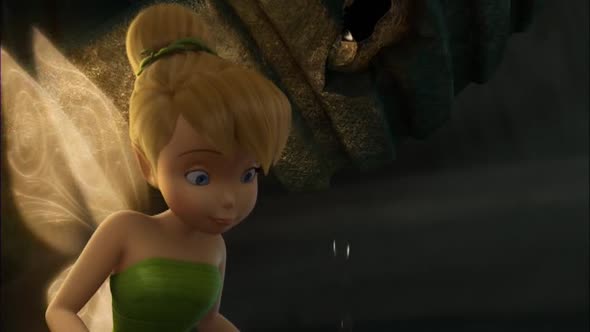 Náhled Zvonilka a velká záchranná výprava (Tinker Bell and the Great Fairy Rescue - 2010) animovaný,kreslený,cz dabing.avi (7)