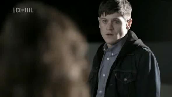 Náhled Zmetci-(Misfits)-s02e07-CZ.avi (4)