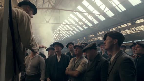 Náhled Gangy z Birminghamu S01E03 - Peaky Blinders - WEBrip CZdabing.avi (4)