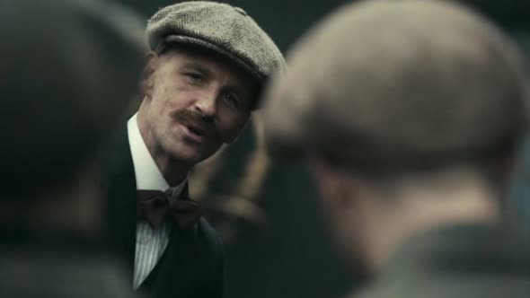 Náhled Gangy z Birminghamu S01E03 - Peaky Blinders - WEBrip CZdabing.avi (9)