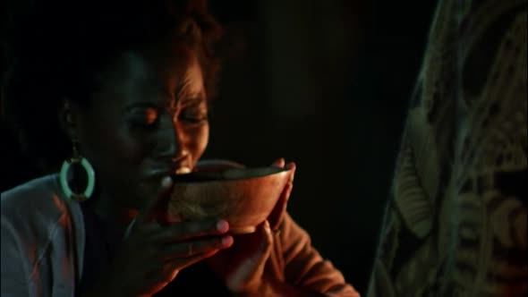 Náhled Constantine.S01E05---CZ-titulky-by-HanzeST.avi (6)