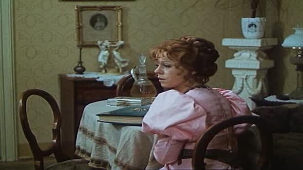 Náhled Petrolejové lampy (1971) Drama.avi (5)