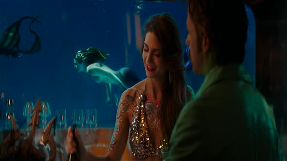 Náhled Spravni.Chlapi.2016.BluRay.1080p.AC3.CZ.dabing.mkv (4)