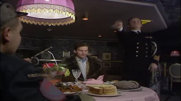 Náhled Červený trpaslík - Red dwarf S02E02 DVDrip CZDAB.avi (9)