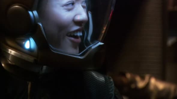 Náhled Battlestar Galactica CZ - 01x10 - Ruka bo.avi (1)