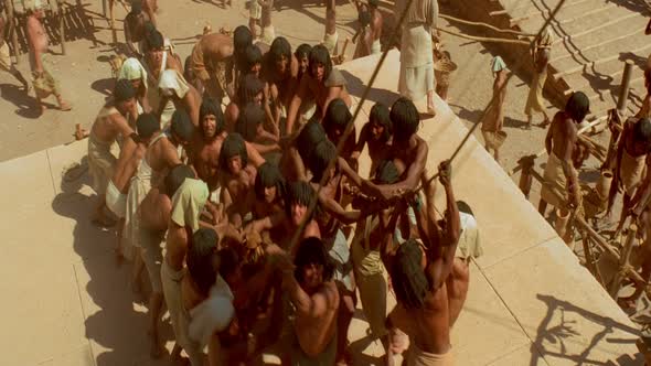 Náhled Asterix a Obelix: Mise Kleopatra cz - fre /1080p, HD, DTS 5.1/ favic@.mkv (3)