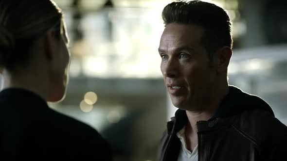 Náhled Lucifer.S02E03.HDTV.x264-LOL.mkv (1)