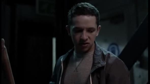 Náhled Zmetci-(Misfits)-s04e04 CZ.avi (6)