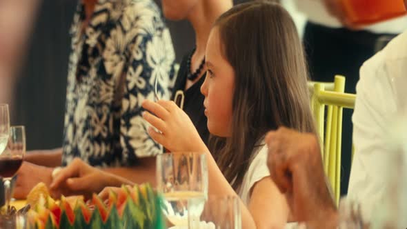 Náhled Grace, kněžna monacká - Grace de Monaco (2014) CZ dabing.avi (4)