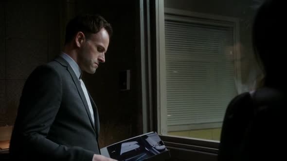 Náhled Jak prosté S04E20 - Elementary - WEBrip CZdabing.avi (7)