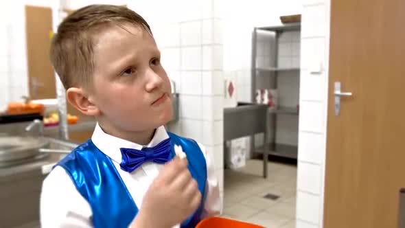 Náhled Miro Jaroš Pre ne - poslusne deti (2015) Novinka SK dabing Pro Děti.avi (7)